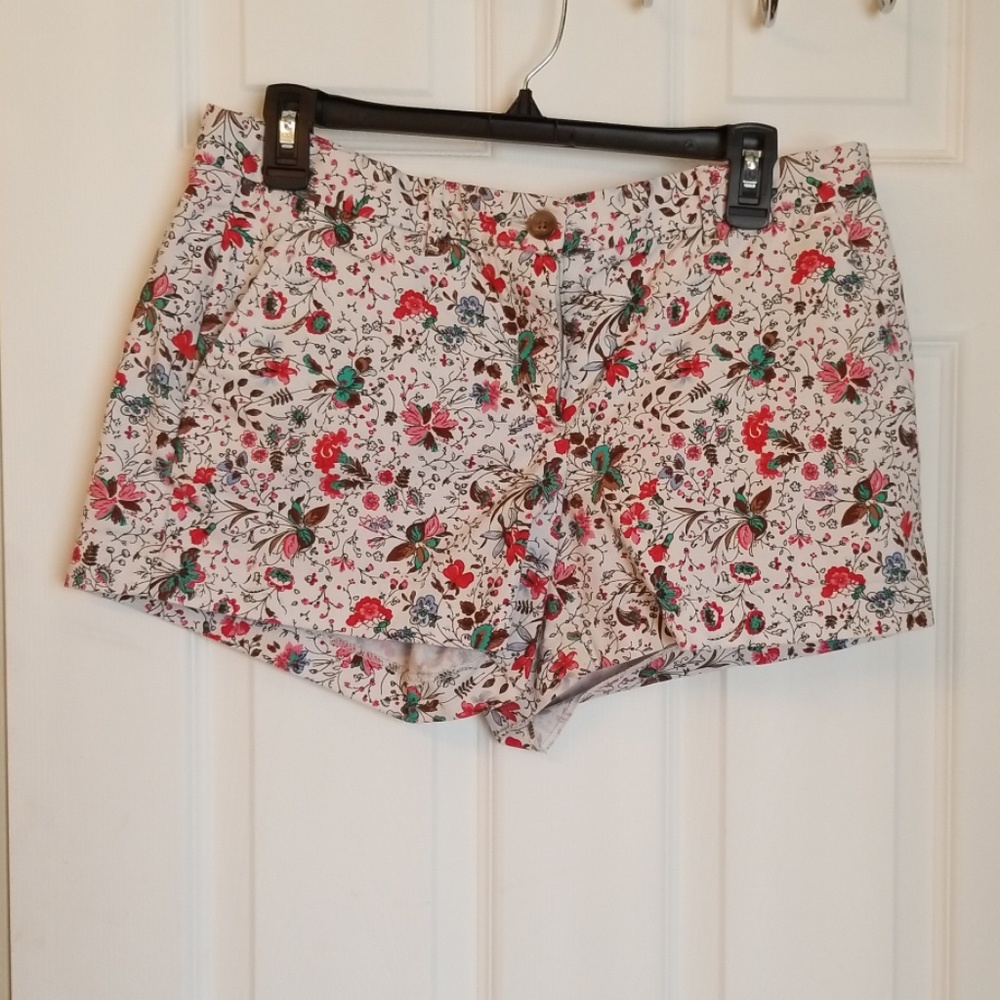 Gap floral print shorts